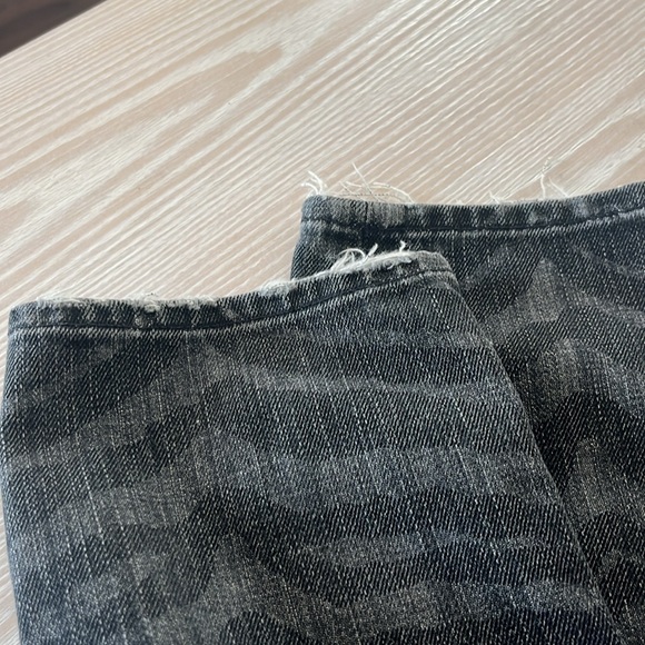 7 Seven for all Mankind black gray zebra print straight jeans sz 28 - Picture 3 of 11